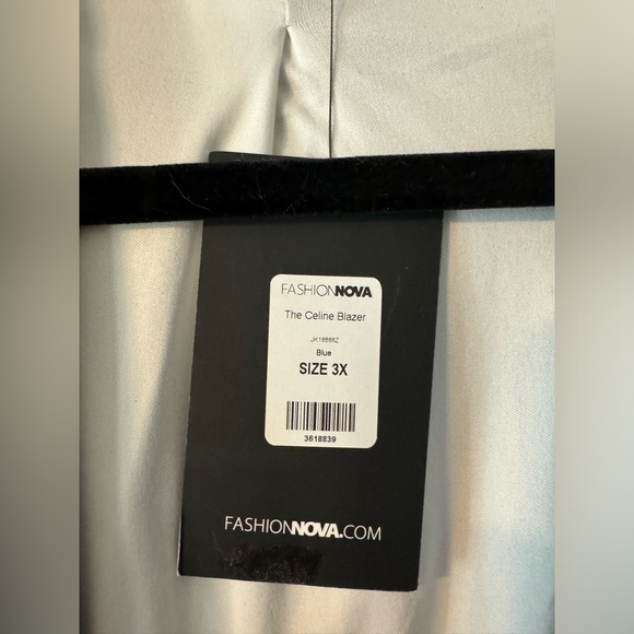 Celine Blazer - Picture 4 of 5